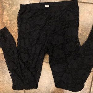 Et’ Lois Leggings in EUC Stretchy Black Nylon Spandex Small
